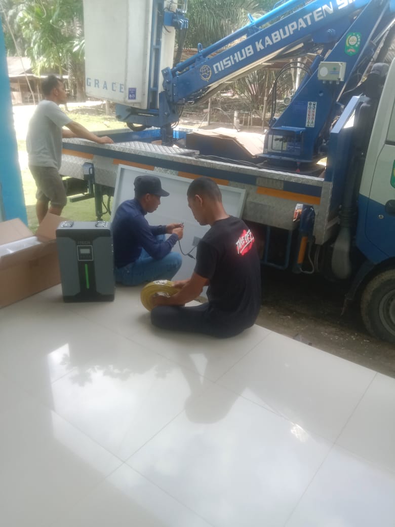 Cahaya dari Langit untuk Dusun Cempedak Siak, Harapan Baru di Balik Inovasi Panel Surya