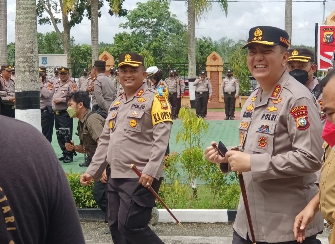 Rangkaian Hari Bhayangkara Kapolda Riau Kunker ke Polres Siak, Kapolda Iqbal : Jadi Polisi Berkarakter dan Dicintai