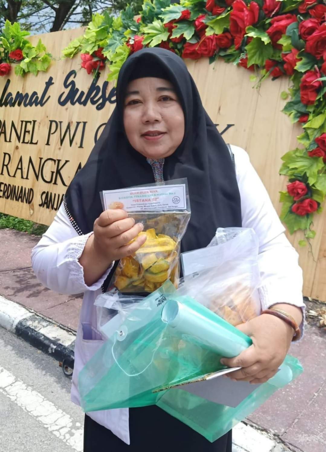 Nomor Urut 3, Siti Aminah Siap Melanjutkan Program Pembangunan Kampung Banjar Seminai