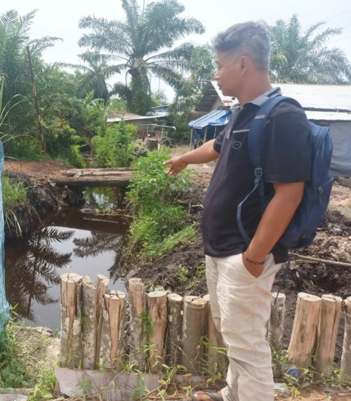 Normalisasi Parit Sepanjang 1.300 meter, SPBU Jalan Lintas Dayun - Siak Tuai Pujian dari Warga