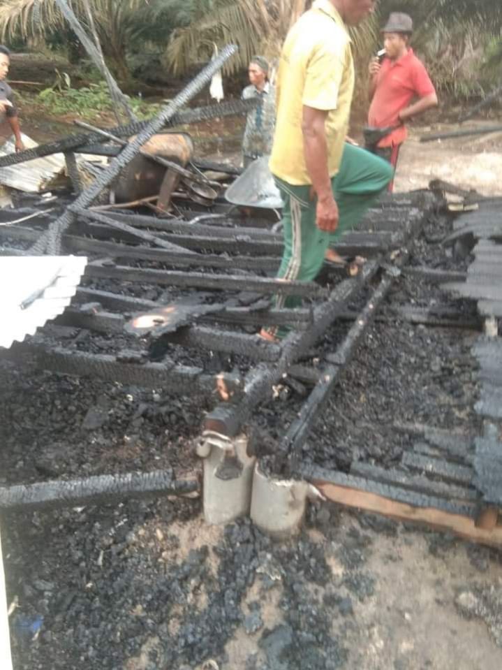 Rumah Warga Dusun Tanjung Medan Pusako Diduga Dibakar OTK
