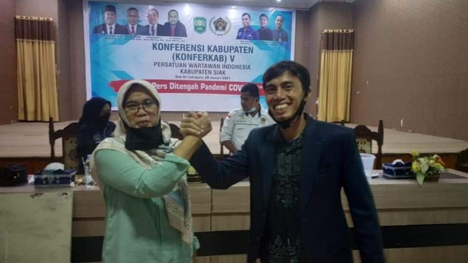 Wiwik Widaningsih Nakhodai PWI Siak